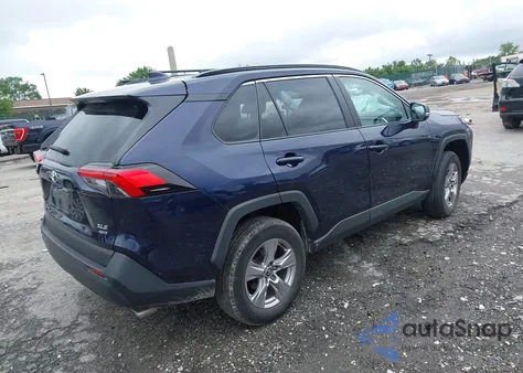 2022 Toyota Rav4 Xle z USA, uszkodzony, nr VIN 2T3P1RFV0NW311854